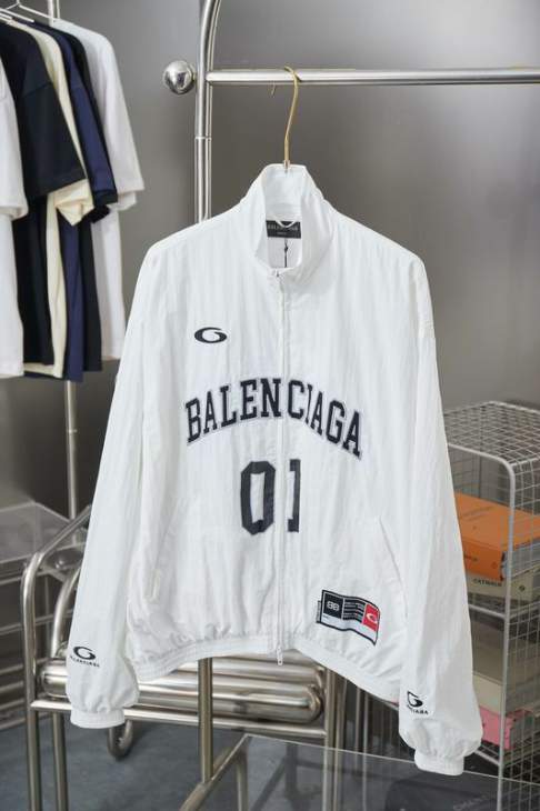 Picture of Balenciaga Sweater Suits _SKUBalenciagasz46-52hgntx0937114